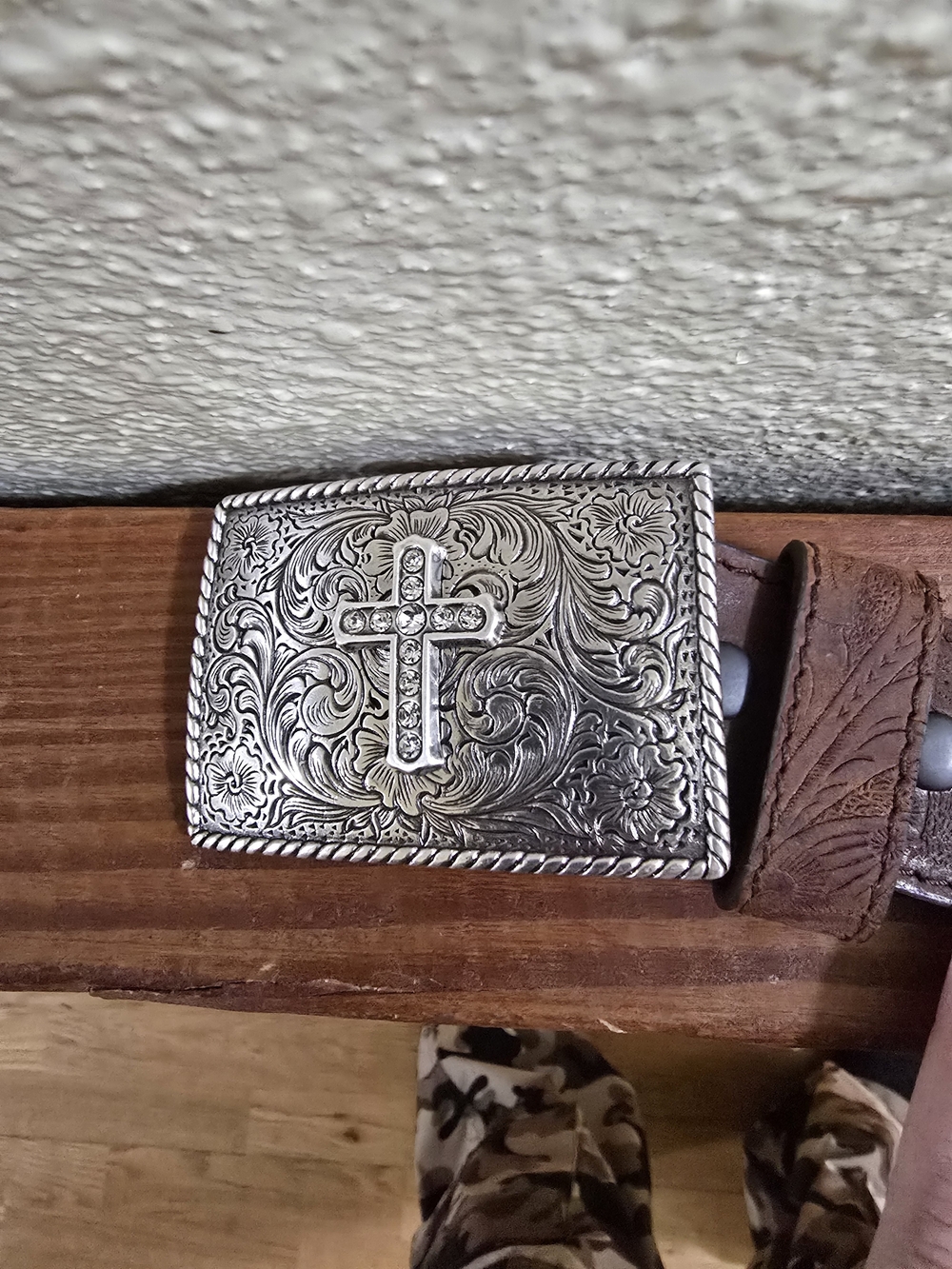 Decorative Silver-Tone Cross Western Belt Buckle with Brown Leather Western Belt